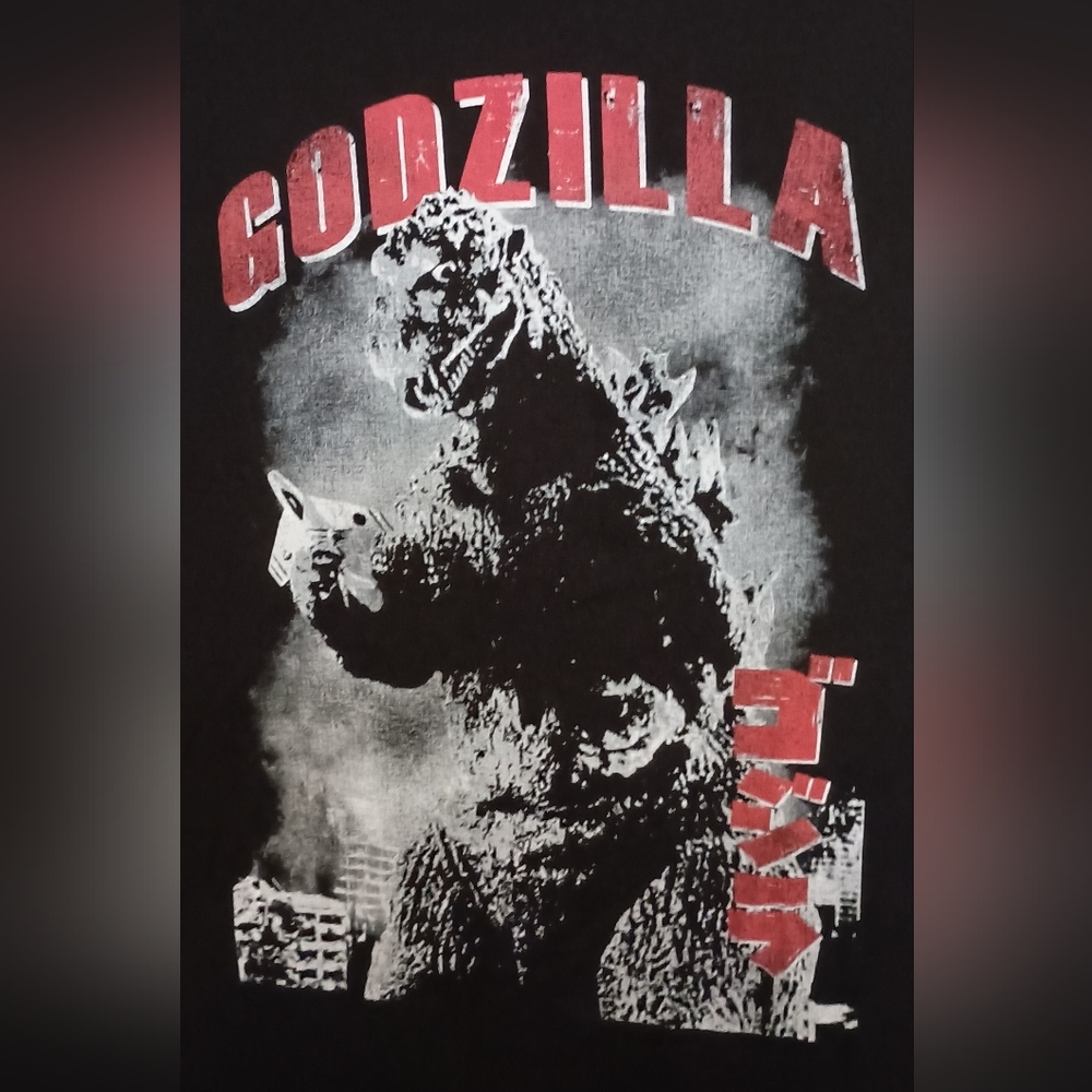 Original Classic Godzilla Japanese Kaiju Monster TOHO Black T-Shirt Sz XL New